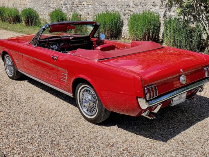 Ford Mustang cabriolet 1966 - 24