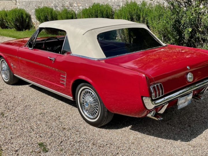 Ford Mustang cabriolet 1966 - 27
